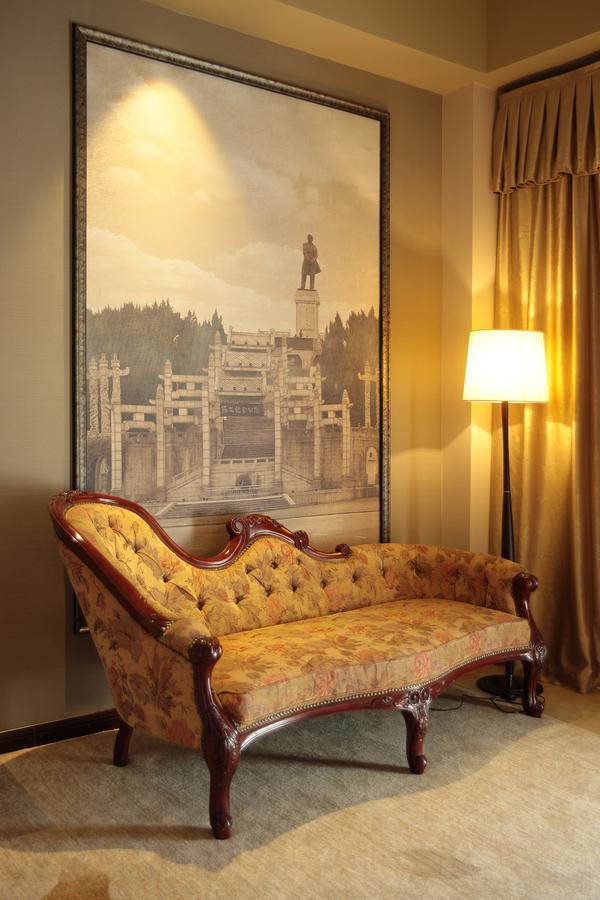 River Side Hotel Zhongshan  Exterior photo