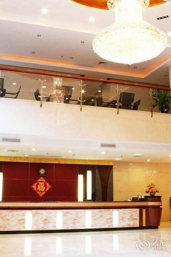 River Side Hotel Zhongshan  Exterior photo