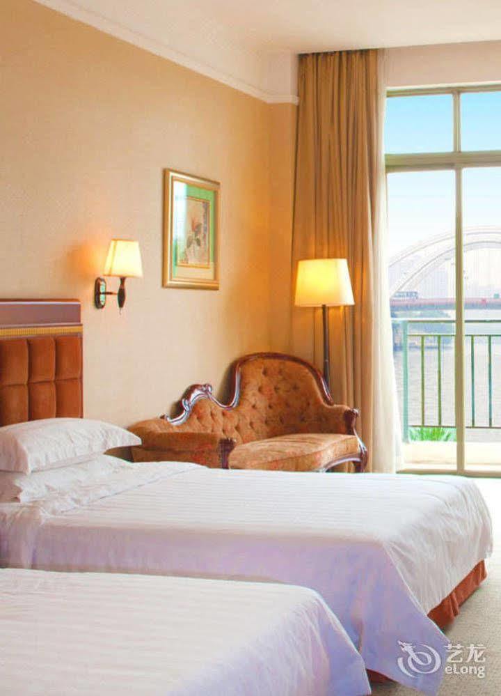 River Side Hotel Zhongshan  Exterior photo